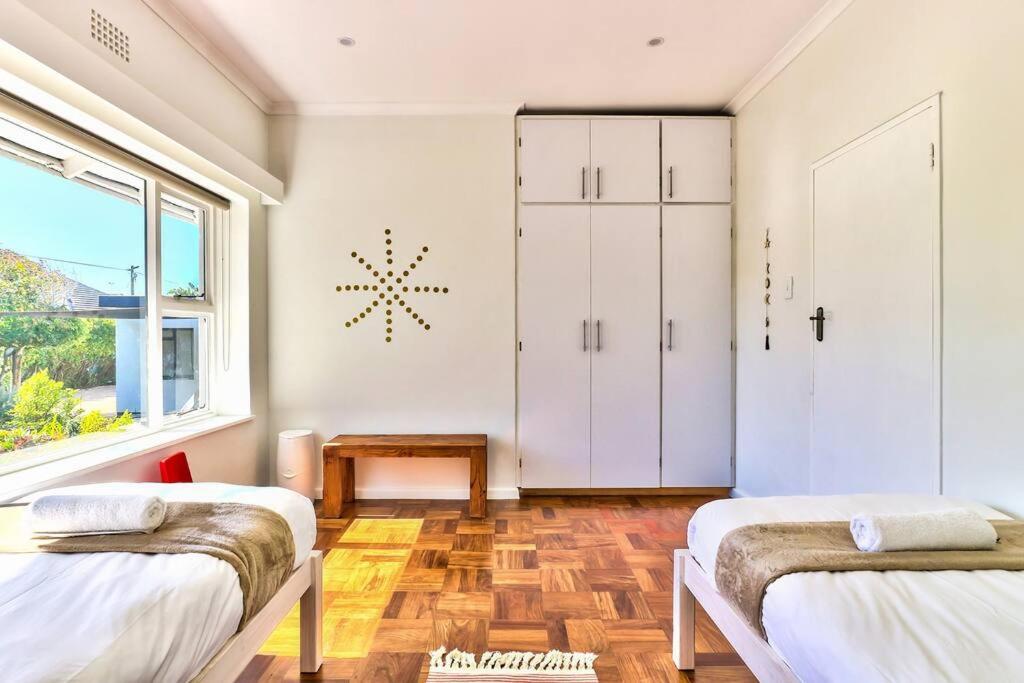 Ferienhaus Family Home, Wifi, Patio, Secure Parking Kapstadt